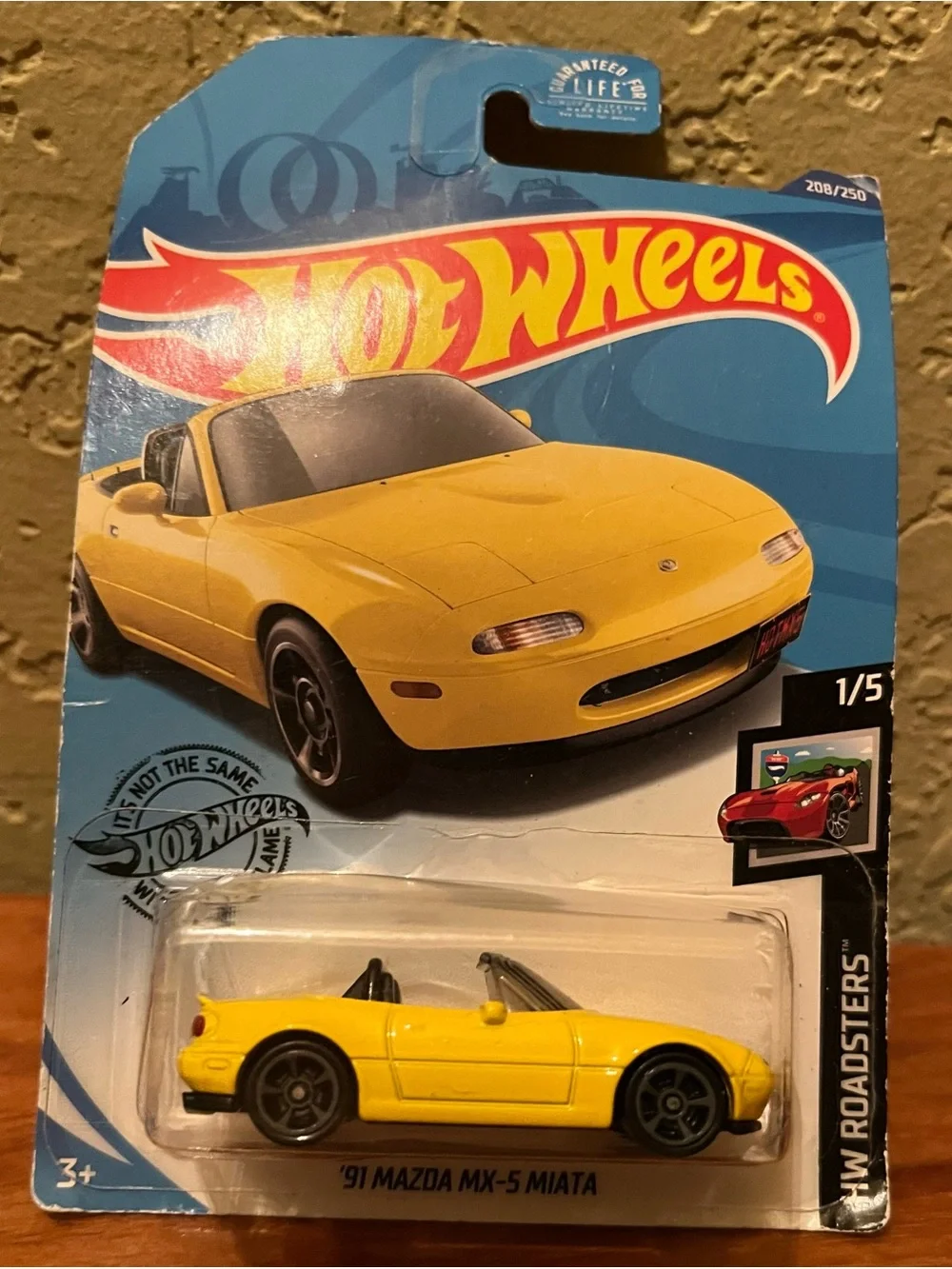 Hot Wheels '91 Mazda MX-5 Miata Toy Car - Yellow